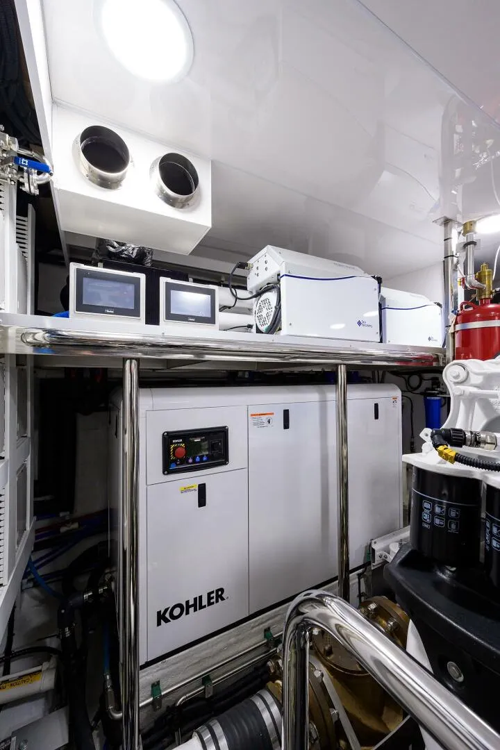 Slide: The Image of Ocean Alexander 100 Zephyr-Engine Room 2019 Ocean Alexander 100 Motor Yacht-Zephyr - 3930731