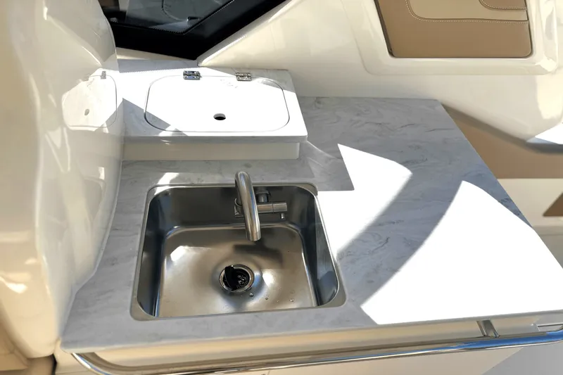 Slide: The Image of Scout 277 Dorado 2025 - 12