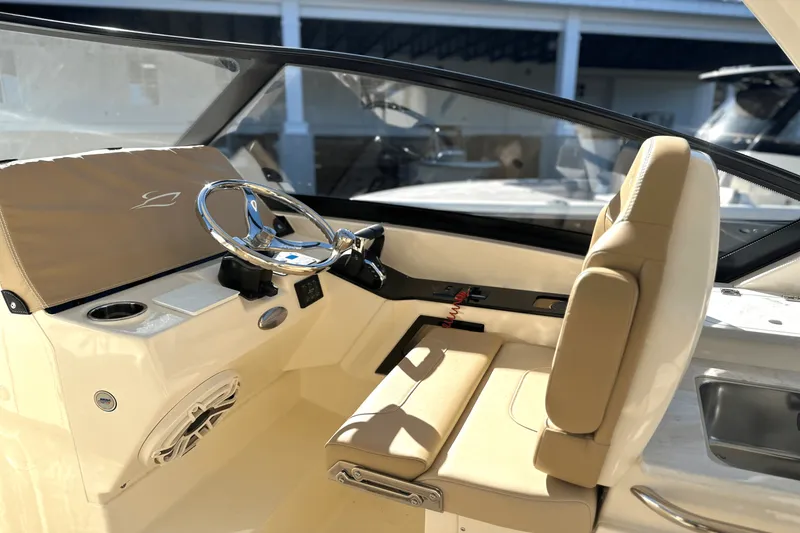 Slide: The Image of Scout 277 Dorado 2025 - 18