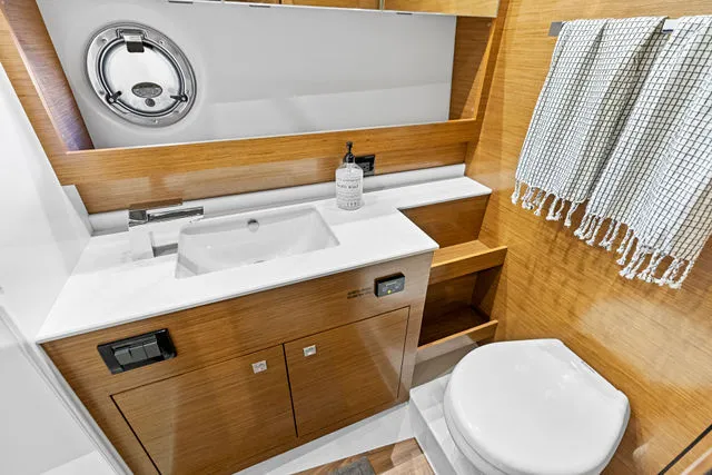 Slide: The Image of Cruisers 54 Cantius 2019 - 68