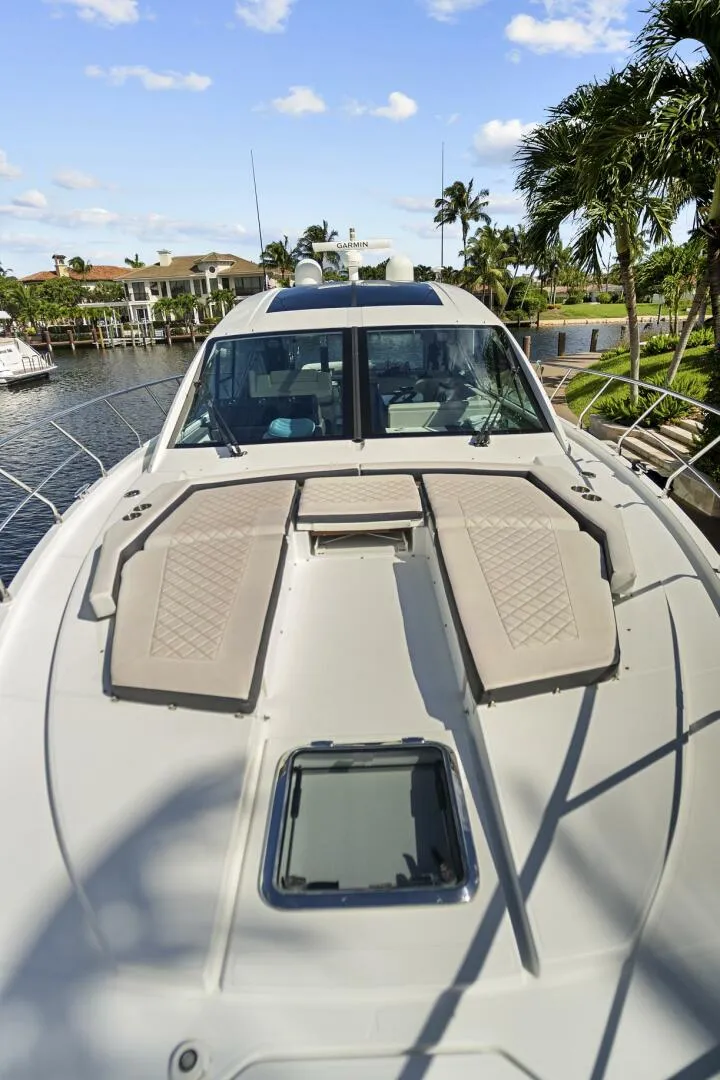 Slide: The Image of Cruisers Yachts 54 Cantius 2019 - 3933753