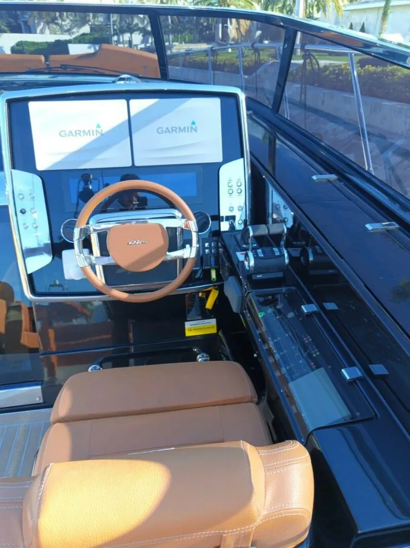 Slide: The Image of Riva 56 2019 - 4128450