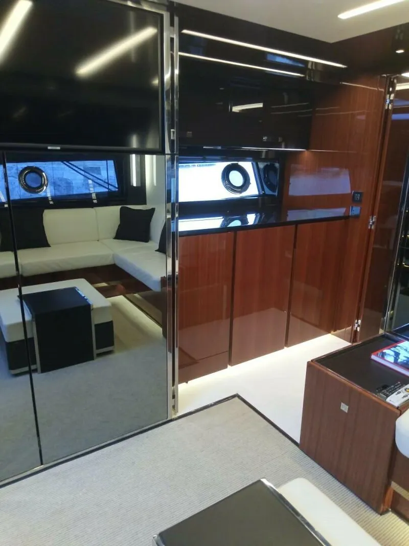 Slide: The Image of Riva 56 2019 - 4128458