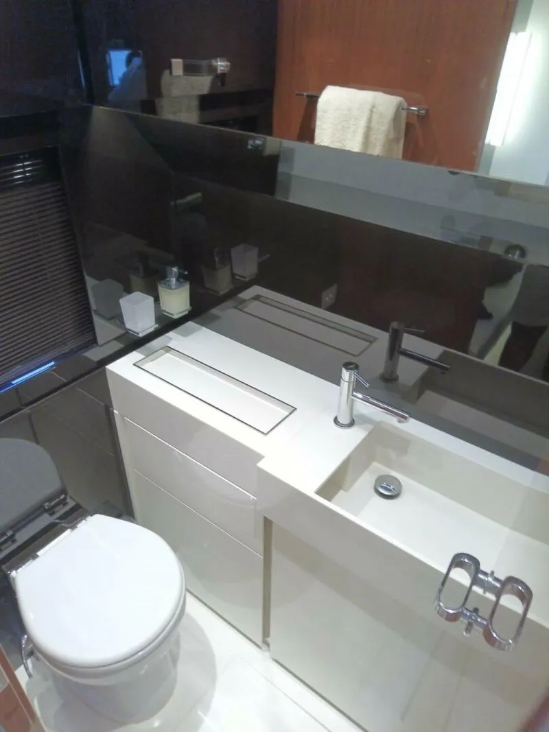 Slide: The Image of Riva 56 2019 - 4128463