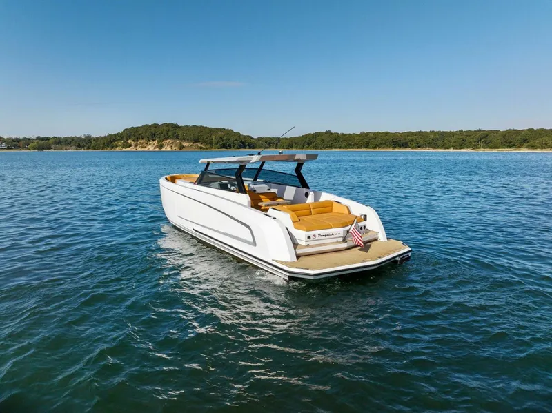 Slide: The Image of Vanquish 45 T Top 2021 - 3934981