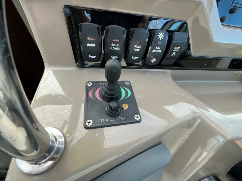 Slide: The Image of Regal 28 Express 2017 - 3938540