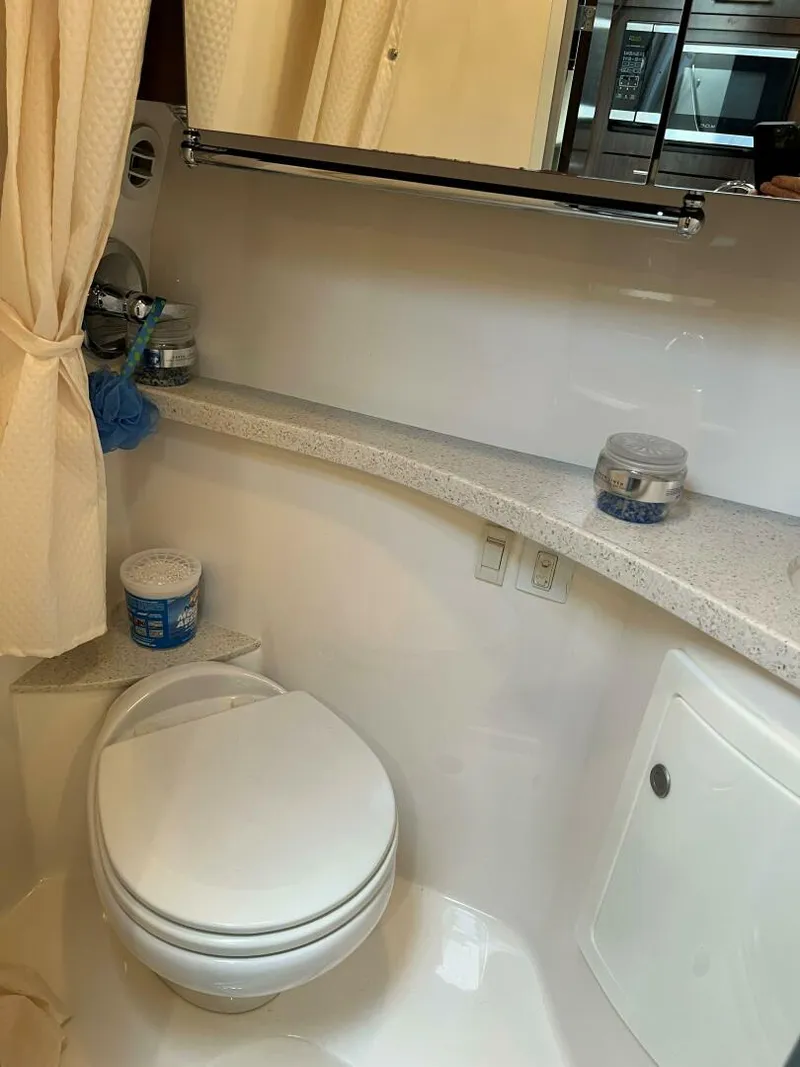 Slide: The Image of Regal 28 Express 2017 - 3938556