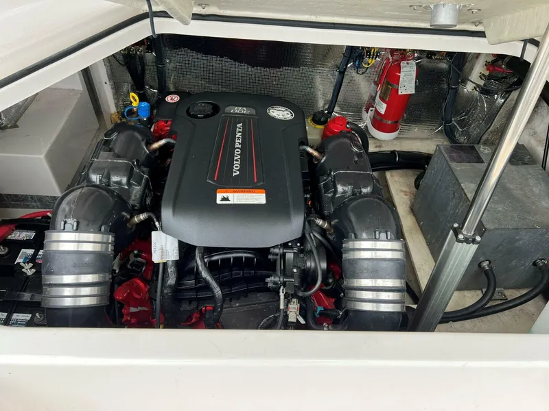 Slide: The Image of Regal 28 Express 2017 - 3938569