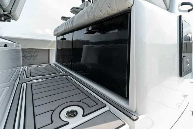 Slide: The Image of 2022 Barker Boatworks 40 HPC  - 3939427