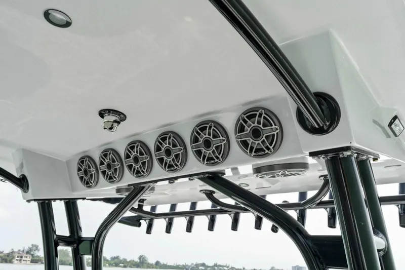 Slide: The Image of 2022 Barker Boatworks 40 HPC  - 3939430