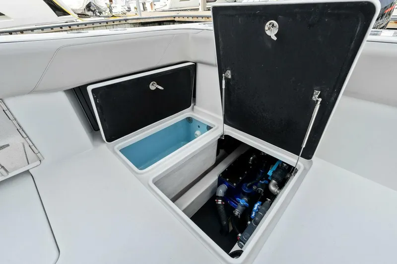 Slide: The Image of 2022 Barker Boatworks 40 HPC  - 3939458