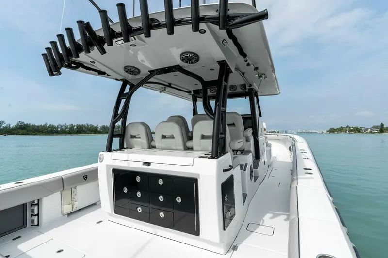 Slide: The Image of 2022 Barker Boatworks 40 HPC  - 3939410