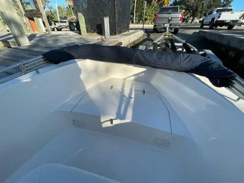 Slide: The Image of Grady-White 18 2021 - 3999703