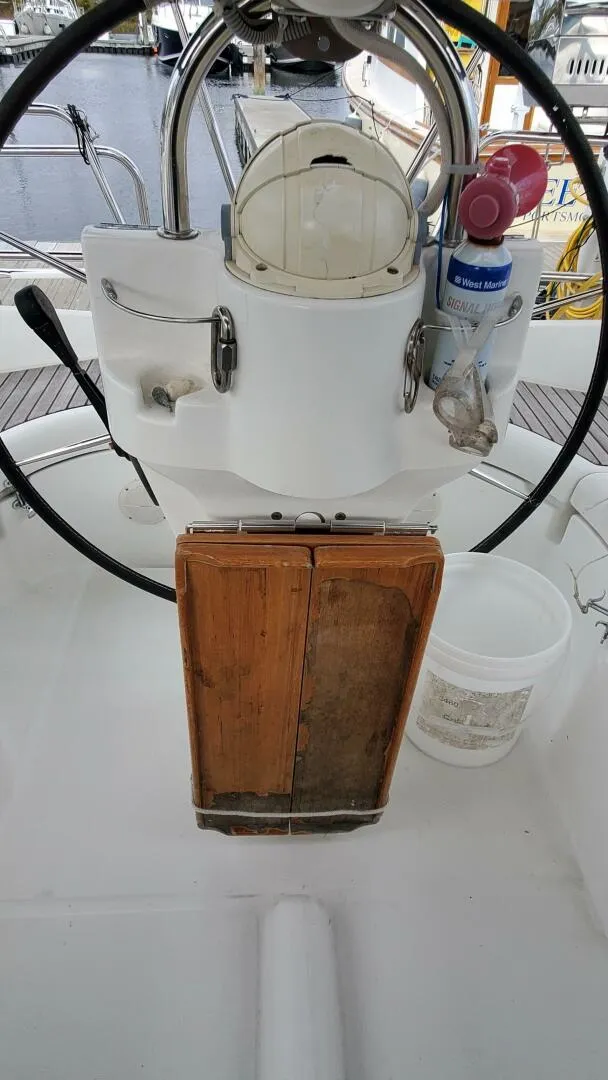 Slide: The Image of Beneteau 361 2000 - 3953985