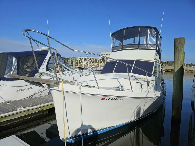 Slide: The Image of Nauset 35 Flybridge Downeast Cruiser 1989 - 3960799