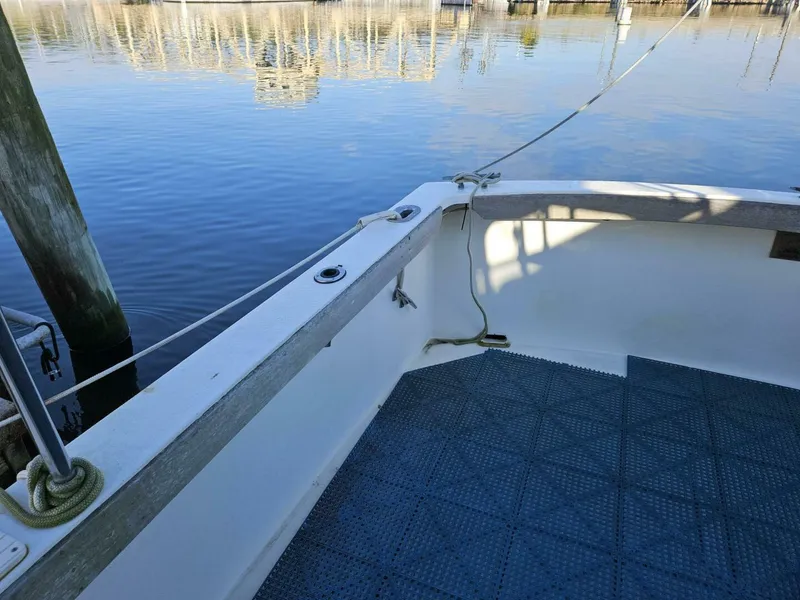 Slide: The Image of Nauset 35 Flybridge Downeast Cruiser 1989 - 3960808
