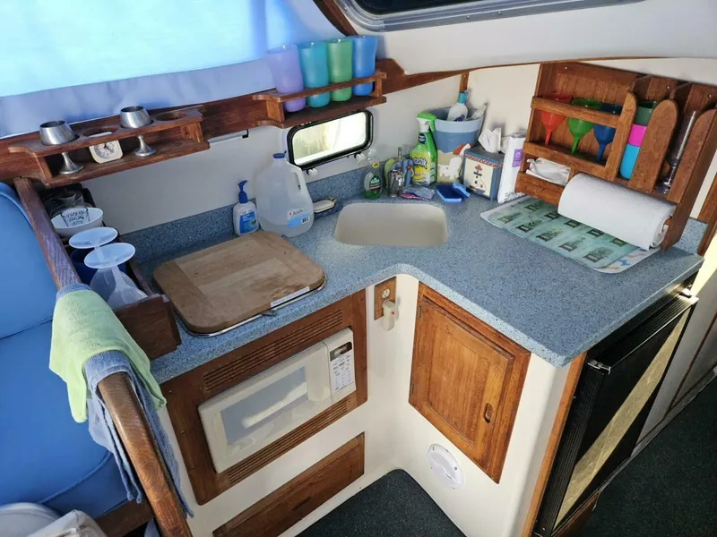 Slide: The Image of Nauset 35 Flybridge Downeast Cruiser 1989 - 3960809