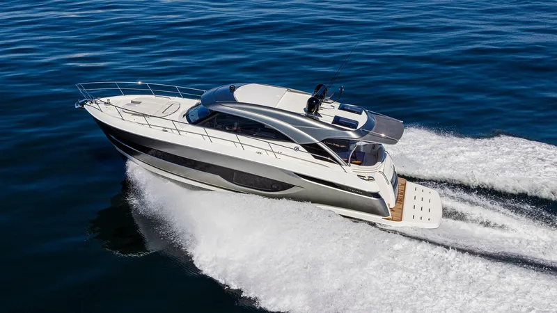 Slide: The Image of Riviera 4600 Sport Yacht Platinum Edition 2026 - 3944540