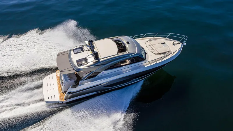 Slide: The Image of Riviera 4600 Sport Yacht Platinum Edition 2027 - 3944539