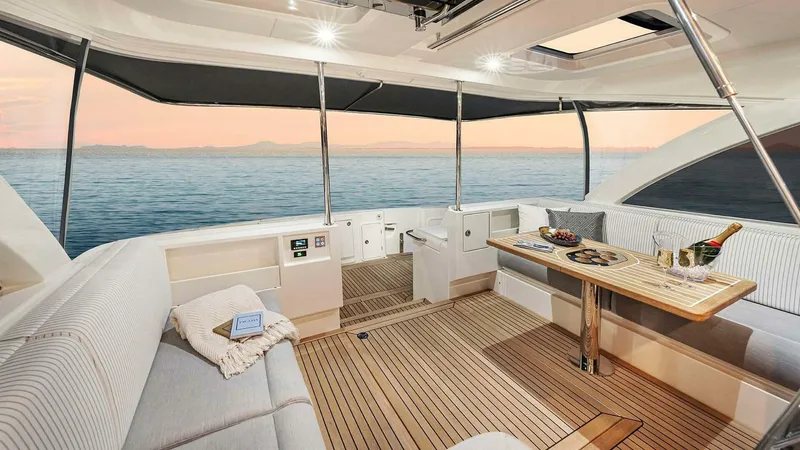 Slide: The Image of Riviera 465 SUV 2026 - 3944565