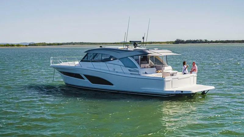 Slide: The Image of Riviera 465 SUV 2026 - 3944571