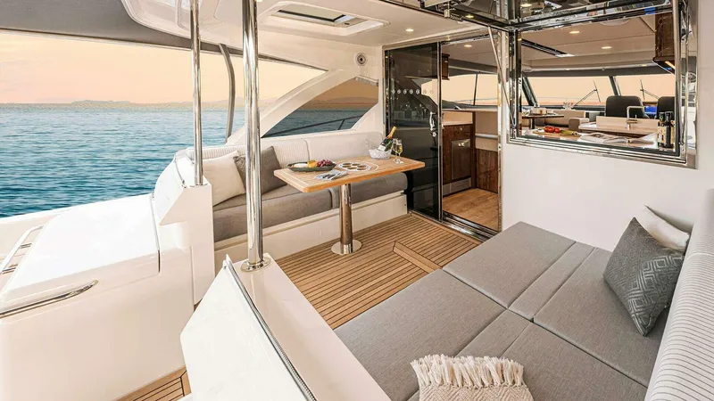 Slide: The Image of Riviera 465 SUV 2027 - 3944566