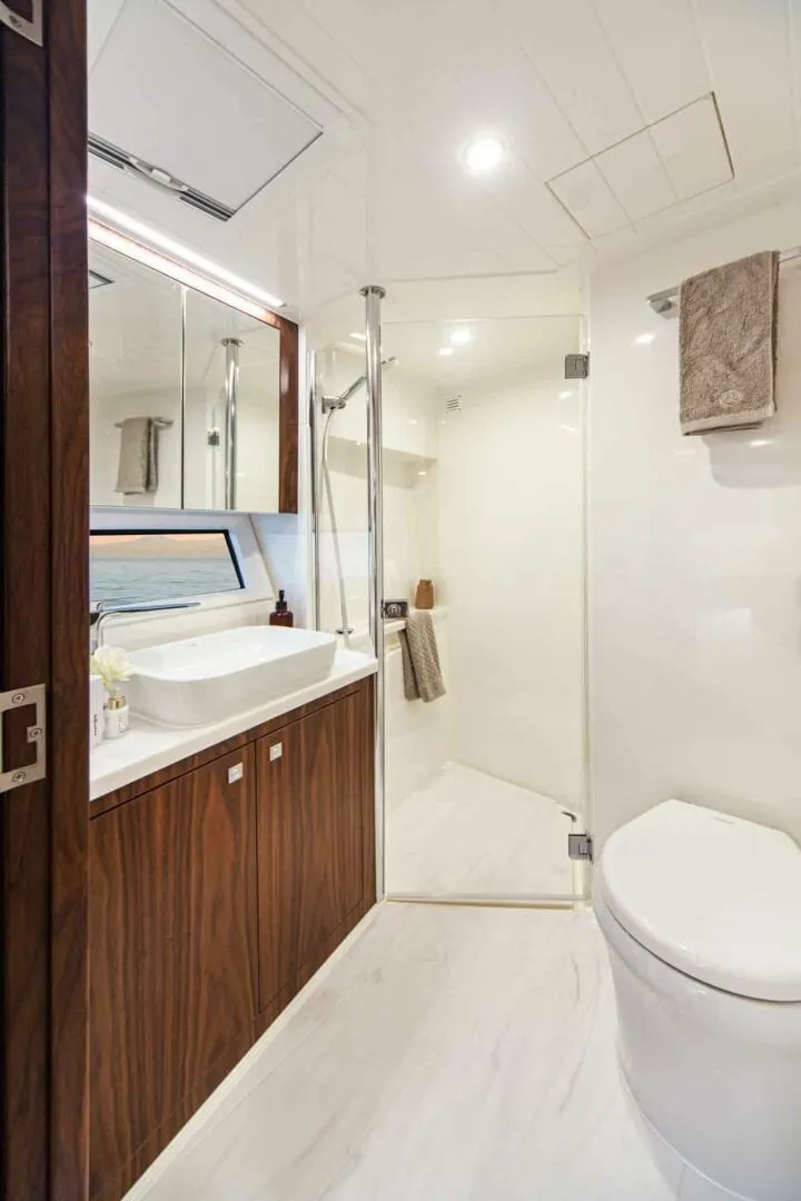 Slide: The Image of Riviera 46 Sports Motor Yacht Port Ensuite 01 Scaled - 3944592