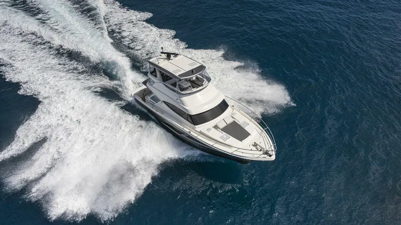 Slide: The Image of Riviera 46 Sports Motor Yacht Running 05 Web - 3944582