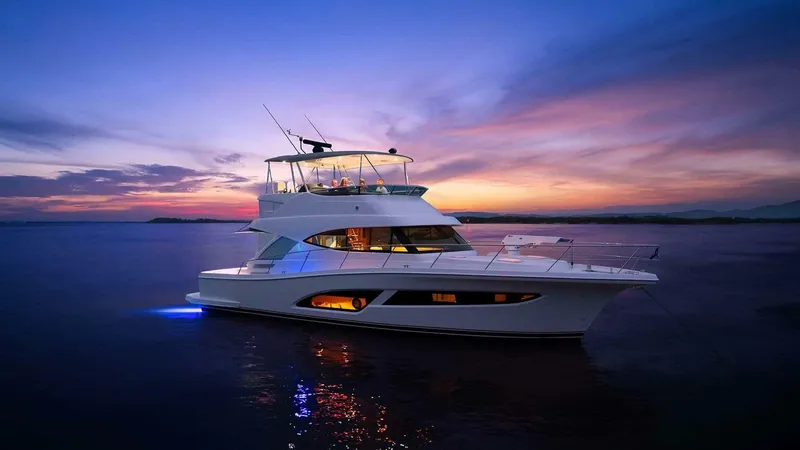 Slide: The Image of Riviera 46 Sports Motor Yacht Exterior Lifestyle 07 Web - 3944581