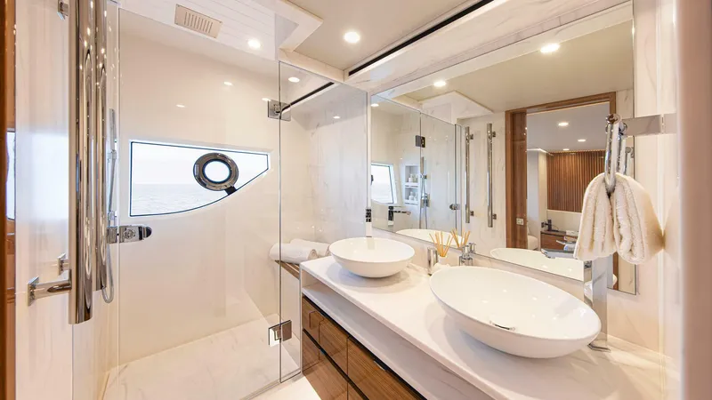 Slide: The Image of Riviera 78 Motor Yacht Master Ensuite 02 Gloss Teak Timber Finish - 3944906