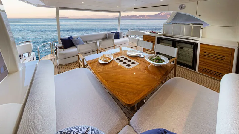 Slide: The Image of Riviera 78 Motor Yacht Alfresco 02 1 - 3944989
