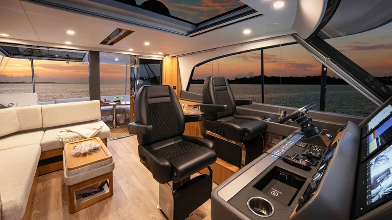 Slide: The Image of Riviera 58 Sports Motor Yacht 2027 - 6304924
