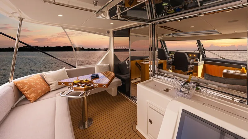 Slide: The Image of Riviera 58 Sports Motor Yacht 2027 - 6304922