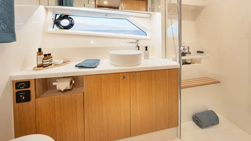 Slide: The Image of Riviera 58 Sports Motor Yacht 2027 - 6304919