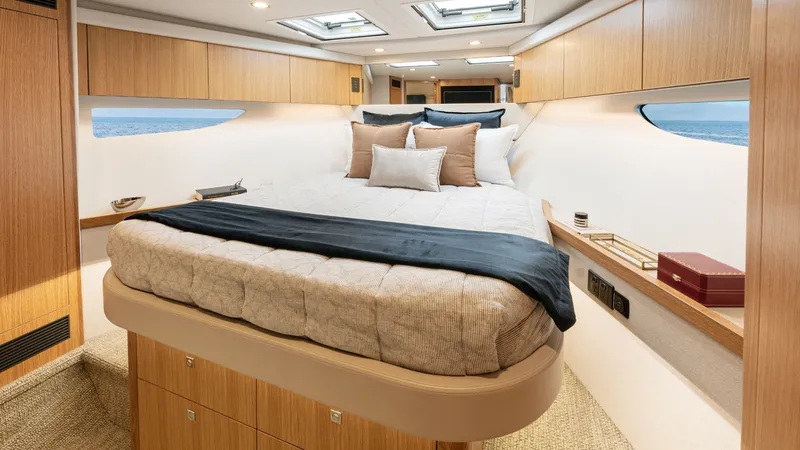 Slide: The Image of Riviera 58 Sports Motor Yacht 2027 - 6304918