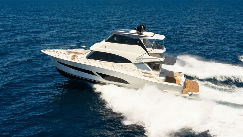 Slide: The Image of Riviera 58 Sports Motor Yacht 2027 - 6304936