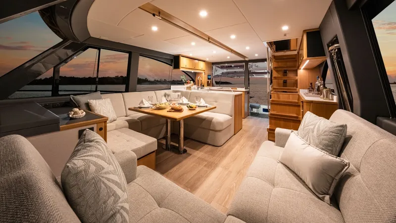 Slide: The Image of Riviera 58 Sports Motor Yacht 2027 - 6304928
