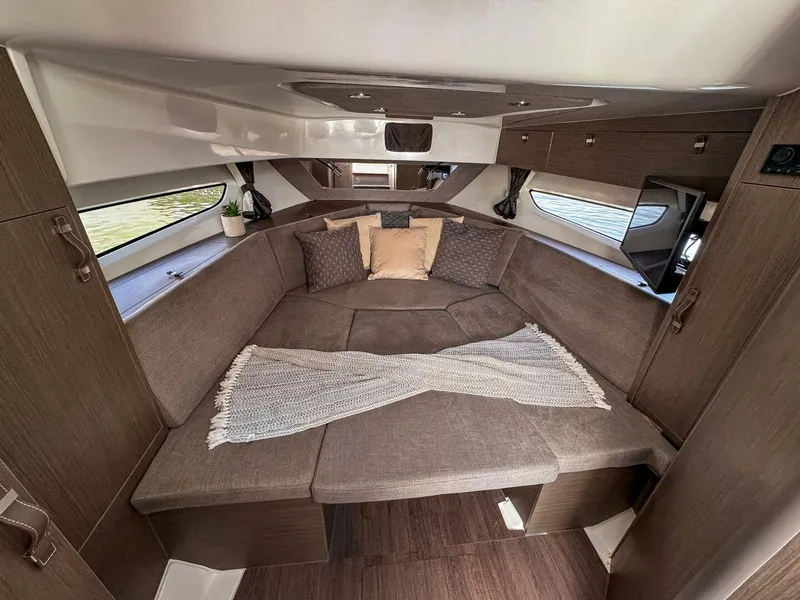 Slide: The Image of Beneteau Flyer 10 2024 - 5223183