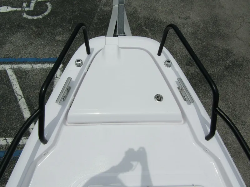 Slide: The Image of Axopar 25 Cross Top 2024 - 5282167