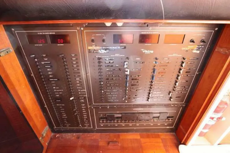 Slide: The Image of Viking 72 1991 - 3955467