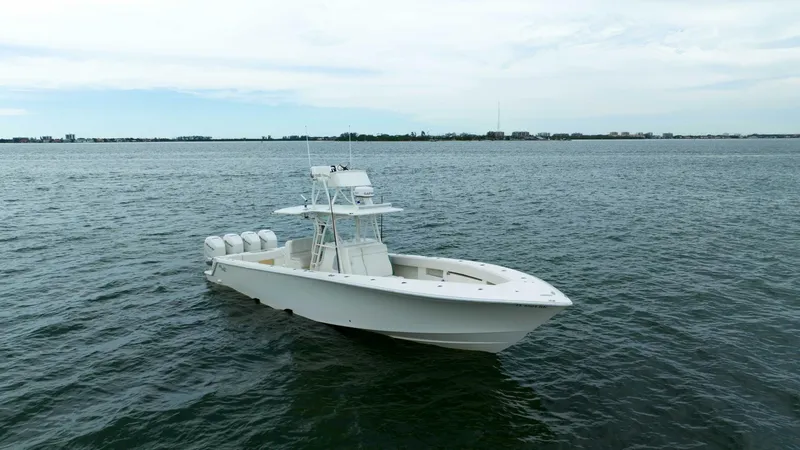 Slide: The Image of SeaVee 390Z Center Console 2017 - 3959751