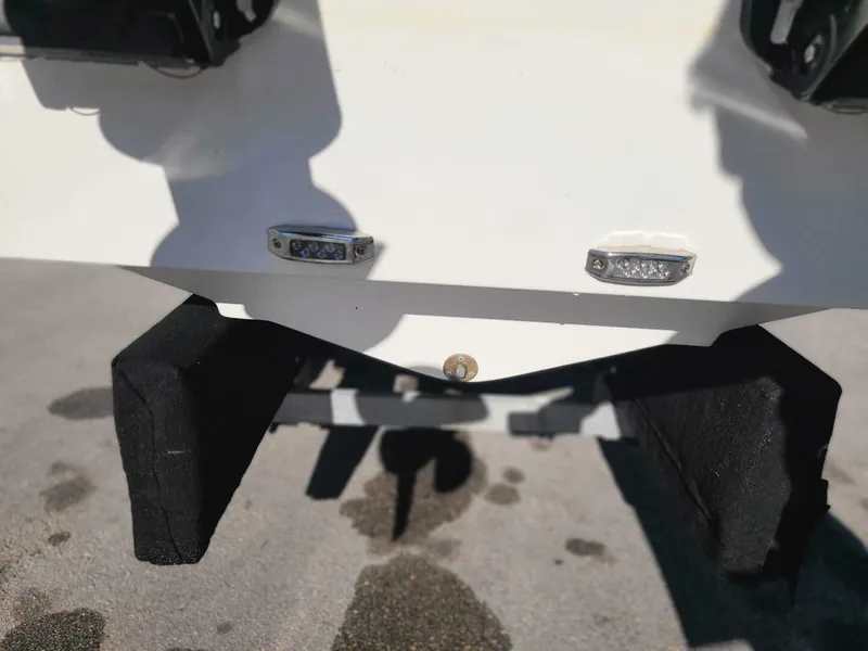 Slide: The Image of Wellcraft 242F 2023 - 3958755