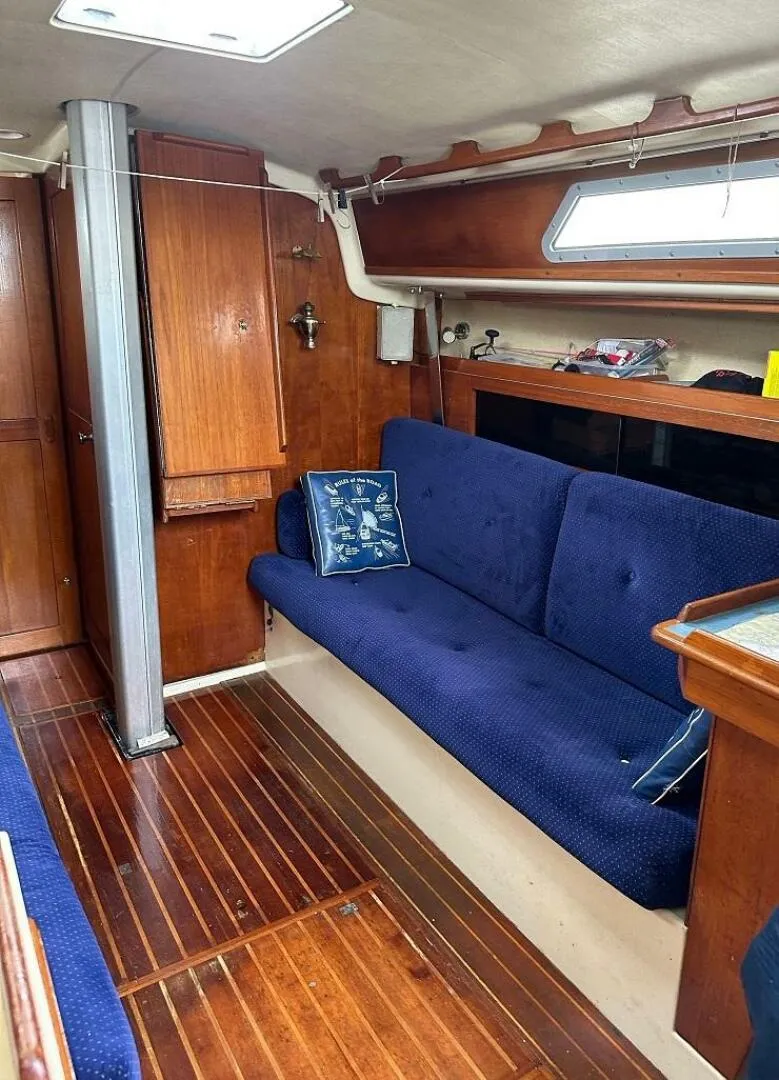 Slide: The Image of Pearson Sloop 1985 - 3959697