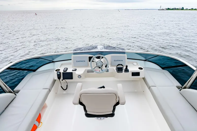 Slide: The Image of Absolute 52 Navetta 2023 - 4651244