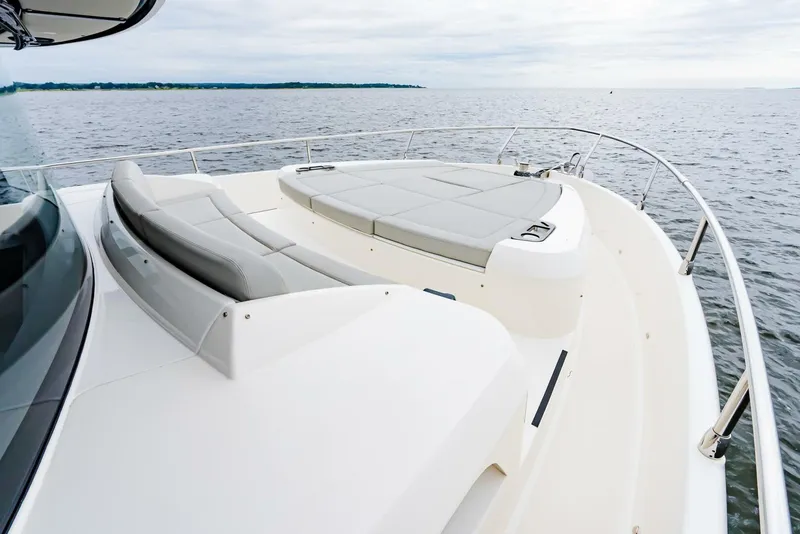 Slide: The Image of Absolute 52 Navetta 2023 - 4651251