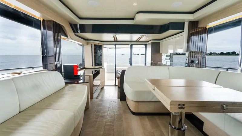 Slide: The Image of Absolute 52 Navetta 2023 - 4651256