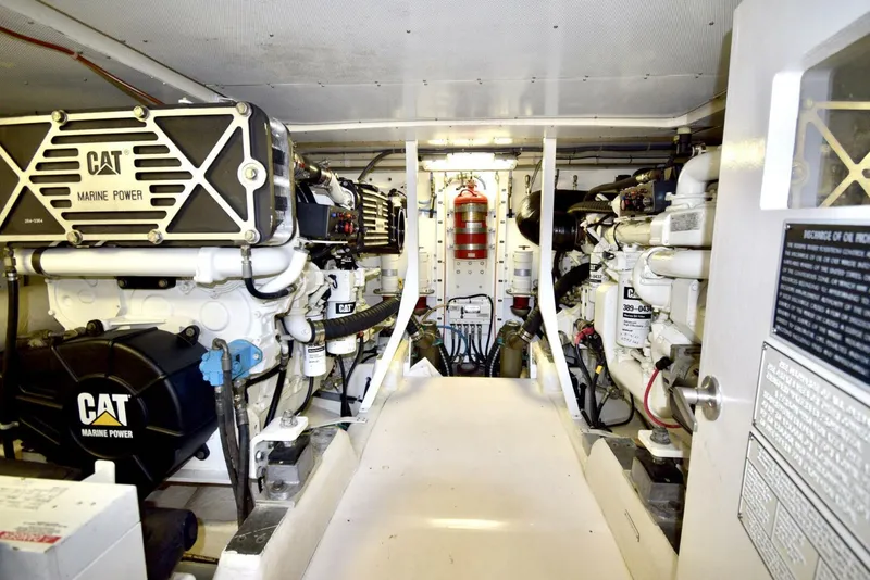 Slide: The Image of Neptunus MY Flybridge 2010 - 3961750