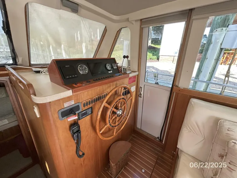 Slide: The Image of 39' Mainship lower helm1 - 5435770