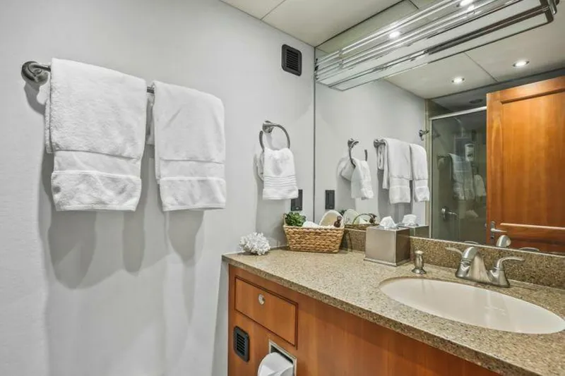 Slide: The Image of Custom Flybridge Motoryacht 2009 - 3979311