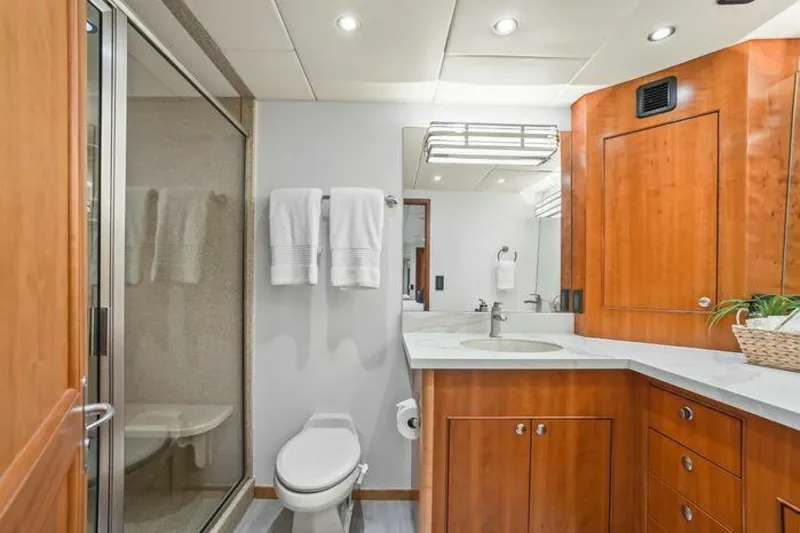 Slide: The Image of Custom Flybridge Motoryacht 2009 - 3979323